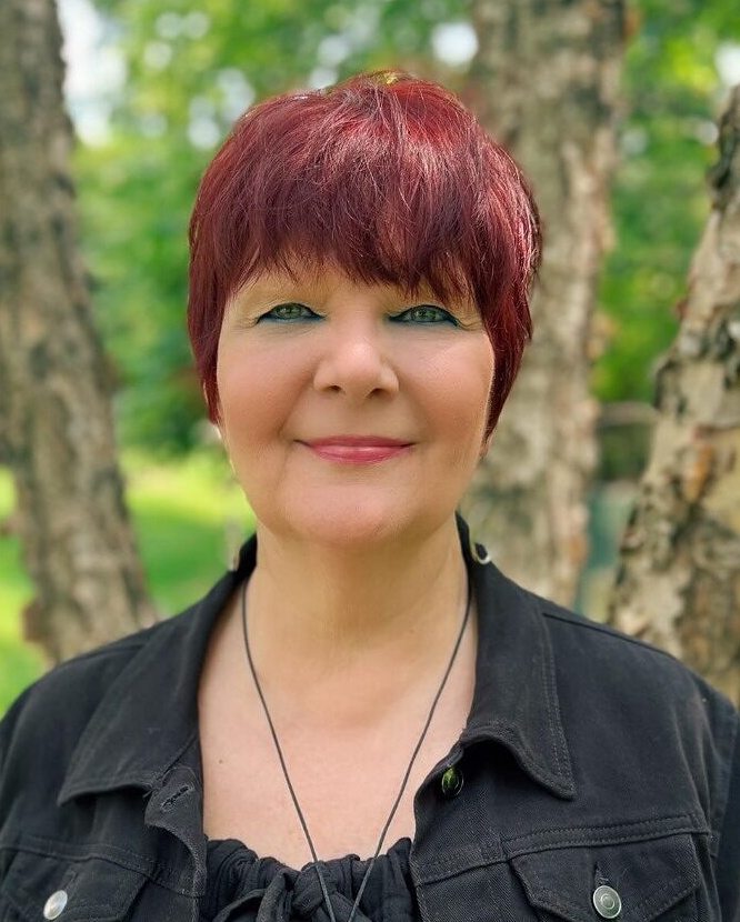 Maureen Kwiat Meshenberg